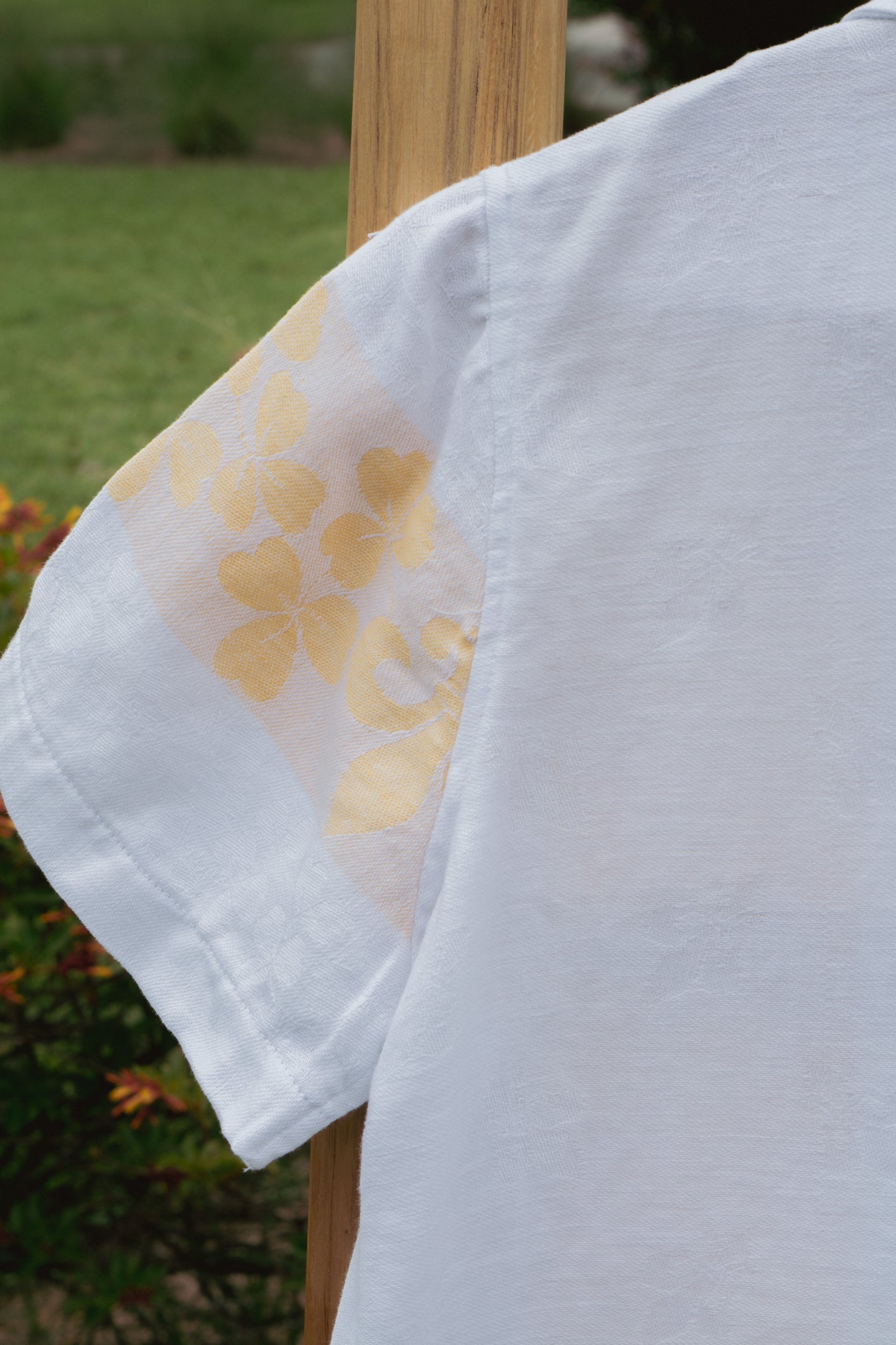 Honey Flower (Women’s Small)