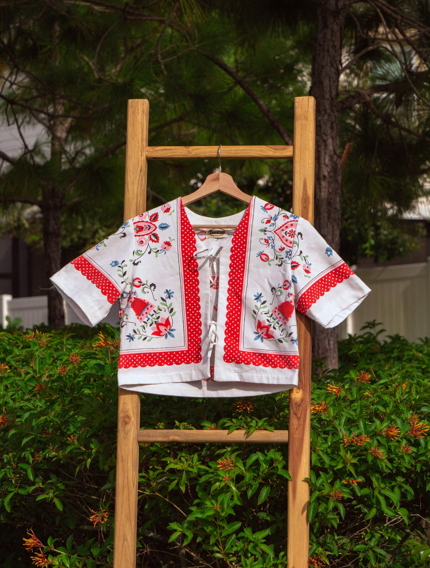 Cottage Tie-Front (Women's Extra-Small)
