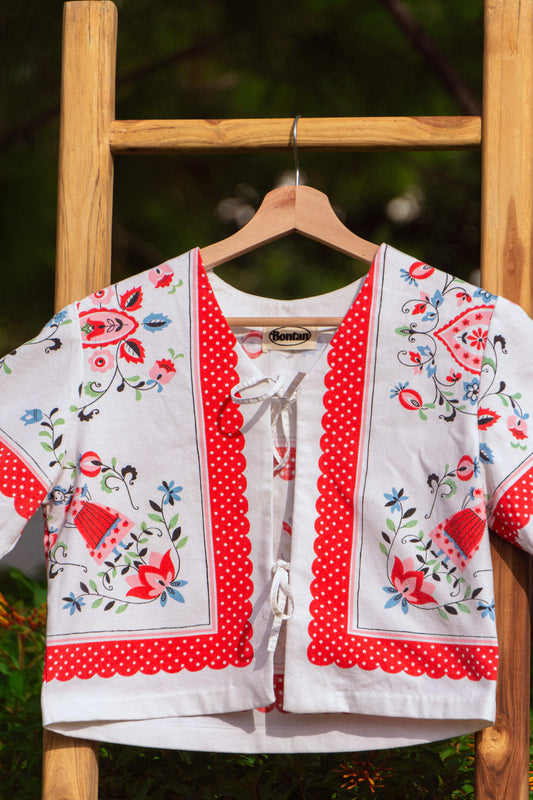 Cottage Tie-Front (Women's Small)